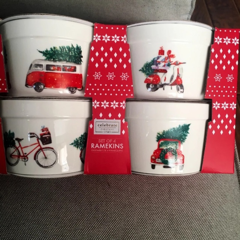 New Holiday Ramekins!